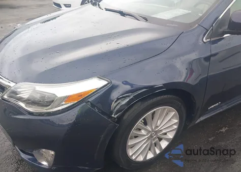 2014 Toyota Avalon Hybrid Limited z USA, uszkodzony, nr VIN 4T1BD1EB1EU031363